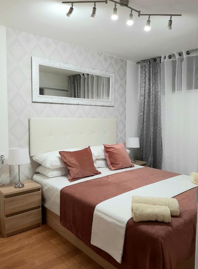 Comfortable Apartment In Las Americas, Ph317 With Pool Next To The Ocean Playa de las Américas Kültér fotó