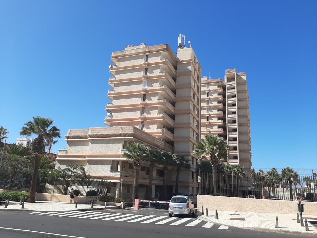 Comfortable Apartment In Las Americas, Ph317 With Pool Next To The Ocean Playa de las Américas Kültér fotó